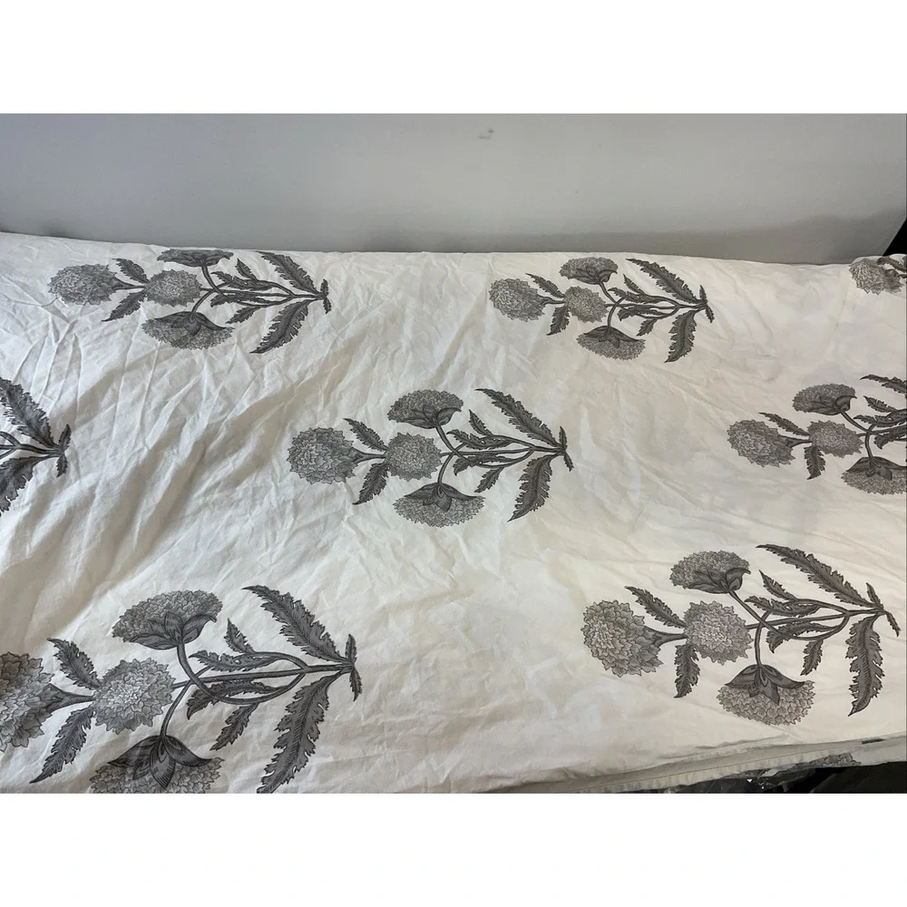 Pottery Barn Annelyse Duvet Cover Gray white cotton percale floral RARE KING